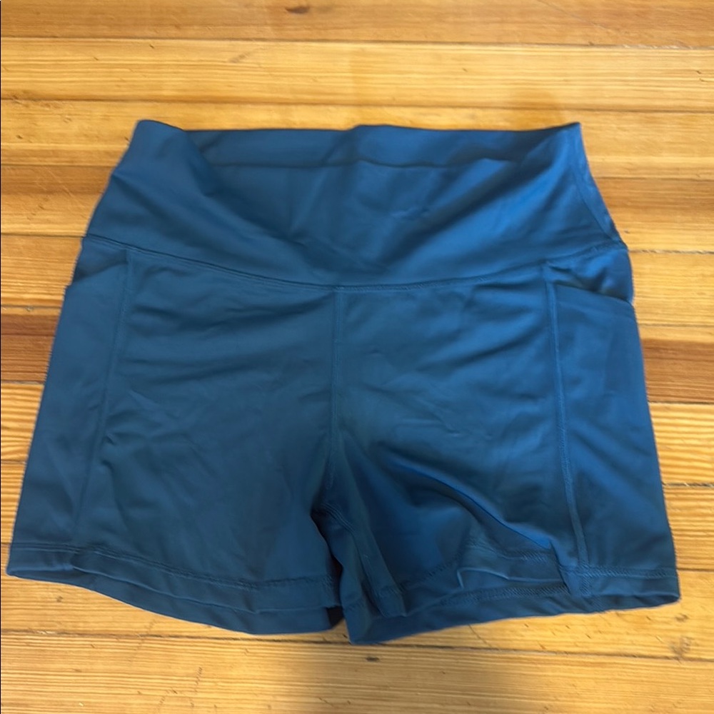 Senita Women's Green/Blue Athletic Shorts Medium